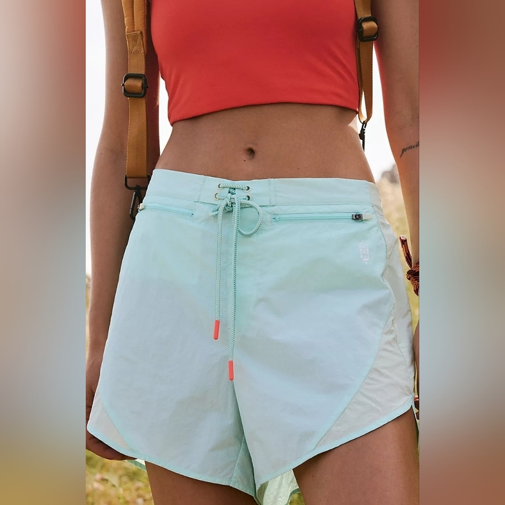 FREE PEOPLE MOVEMENT Dawn Patrol Short
